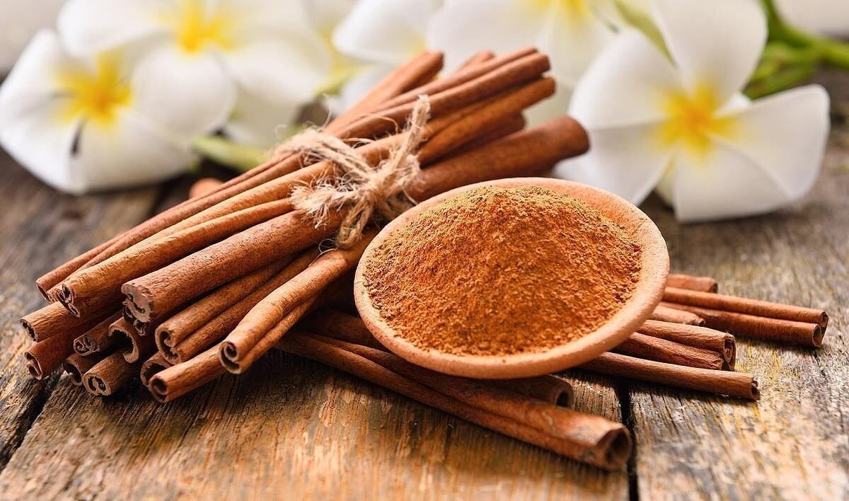 دارچین میتواند با داروها تداخل داشته باشد